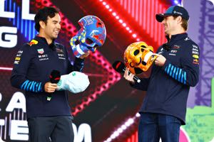 Sergio Perez, Max Verstappen