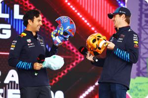 Sergio Perez, Max Verstappen